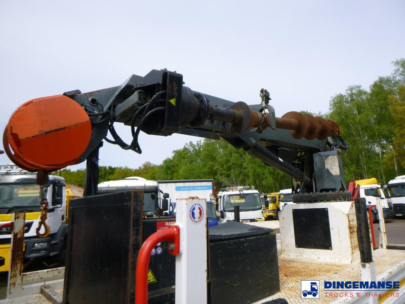 Renault D 240 DTI 4x2 + Risa G2T drilling installation en leasing occasion Renault D 240 DTI 4x2 + Risa G2T drilling installation: photos 16 Renault D 240 DTI 4x2 + Risa G2T drilling installation en leasing occasion Renault D 240 DTI 4x2 + Risa G2T drilling installation: photos 16