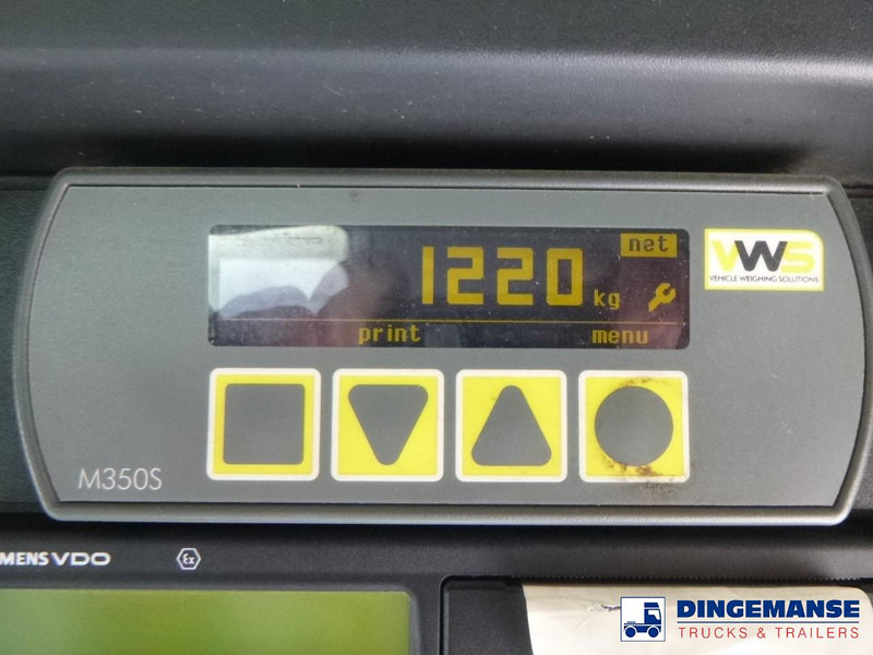 Camion benne Renault Kerax 430 DXI 8x4 RHD tipper steel 31 m3: photos 19 Camion benne Renault Kerax 430 DXI 8x4 RHD tipper steel 31 m3: photos 19