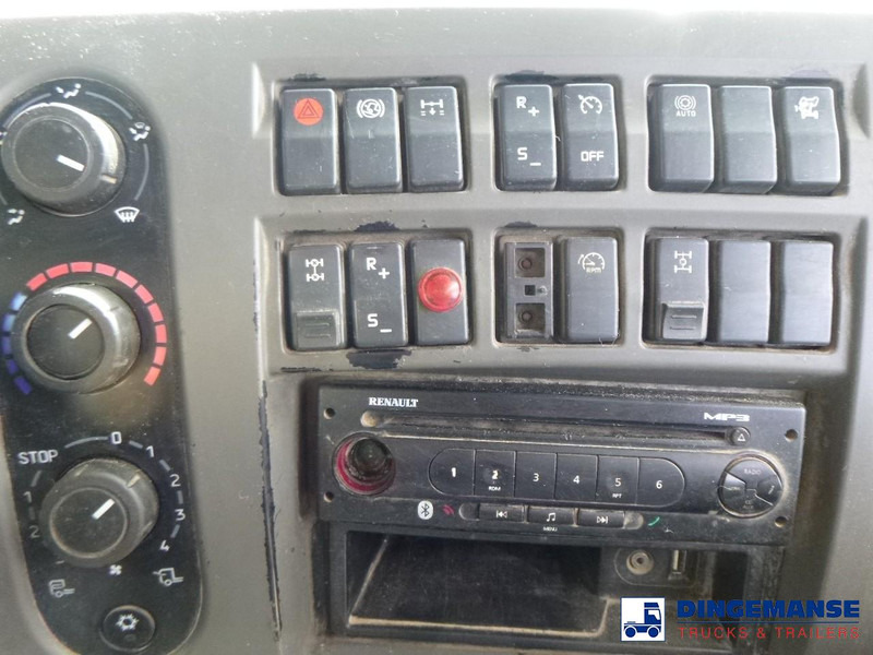 Camion benne Renault Kerax 430 DXI 8x4 RHD tipper steel 31 m3: photos 15 Camion benne Renault Kerax 430 DXI 8x4 RHD tipper steel 31 m3: photos 15