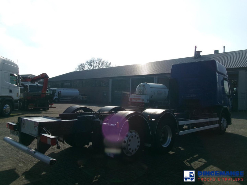 Renault Premium 370 6x2 chassis - Châssis cabine: photos 4 Renault Premium 370 6x2 chassis - Châssis cabine: photos 4