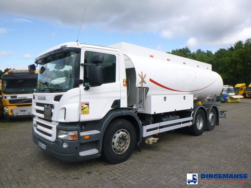 Scania P 320 DB 6X2 fuel tank 18.8 m3 / 5 comp - Camion citerne: photos 1 Scania P 320 DB 6X2 fuel tank 18.8 m3 / 5 comp - Camion citerne: photos 1