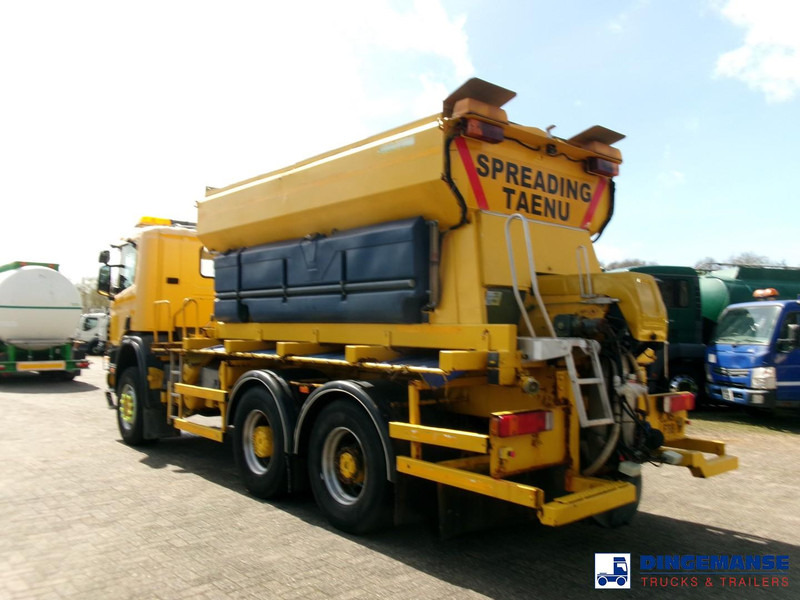 Scania P114-340 CB 6X6 RHD gritter / snow plough - Engin de déneigement: photos 4 Scania P114-340 CB 6X6 RHD gritter / snow plough - Engin de déneigement: photos 4