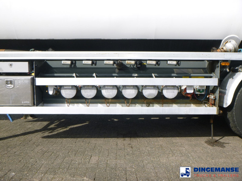 Semi-remorque citerne Stokota Fuel tank alu 44.6 m3 / 6 comp: photos 11