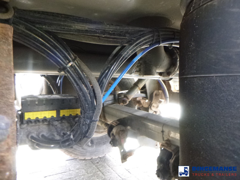 Semi-remorque citerne Stokota Fuel tank alu 44.6 m3 / 6 comp: photos 10