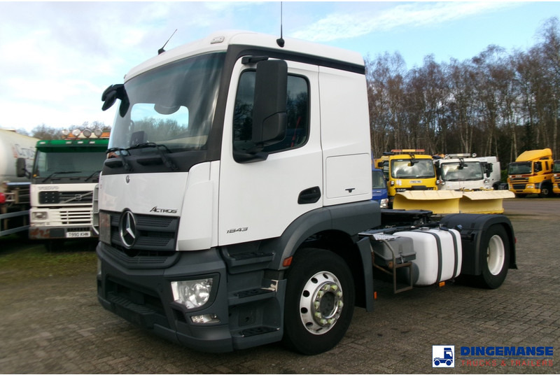 Mercedes-Benz Actros 1843 4x2 Euro 6 / ADR + PTO - Tracteur routier: photos 1 Mercedes-Benz Actros 1843 4x2 Euro 6 / ADR + PTO - Tracteur routier: photos 1