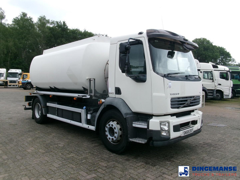 Volvo FL 240 4x2 RHD fuel tank 13 m3 / 4 comp - Camion citerne: photos 2 Volvo FL 240 4x2 RHD fuel tank 13 m3 / 4 comp - Camion citerne: photos 2