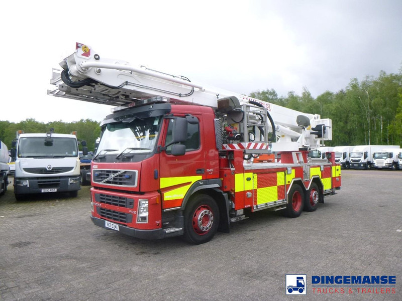 Volvo FM9 340 6x2 RHD Vema 333 TFL fire truck - Camion de pompier: photos 1 Volvo FM9 340 6x2 RHD Vema 333 TFL fire truck - Camion de pompier: photos 1