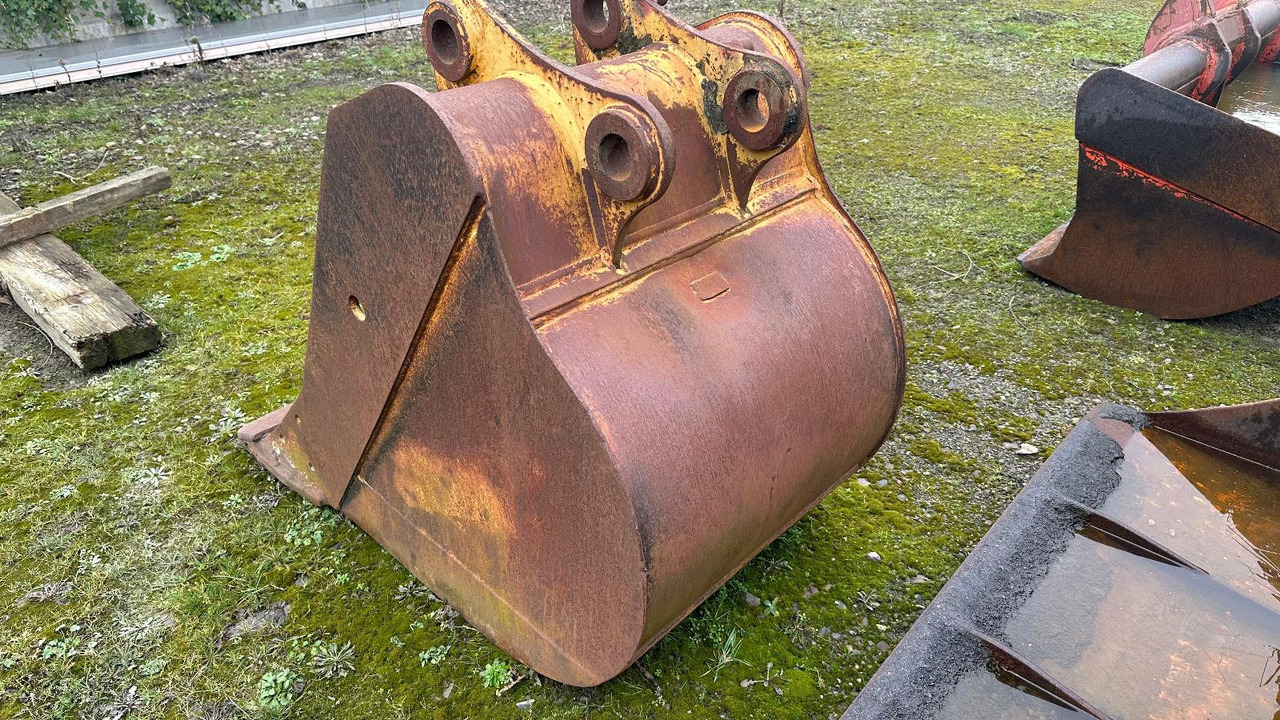 Liebherr diverse Schaufeln und Zubehör Liebherr - Godet pour pelle: photos 2 Liebherr diverse Schaufeln und Zubehör Liebherr - Godet pour pelle: photos 2