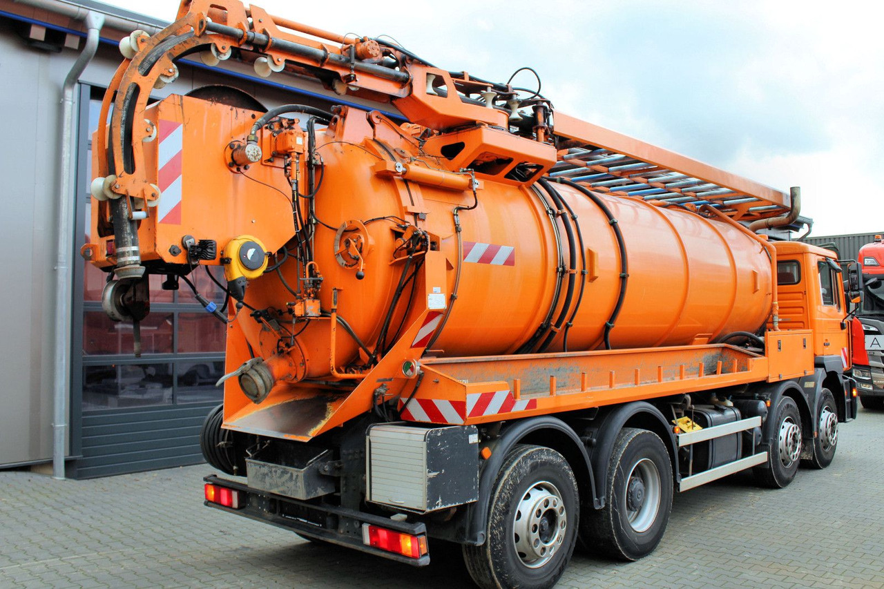 MAN FE 32.410 A 8x2 Assmann 17m³ Saug u.Druck INOX - Camion hydrocureur: photos 4 MAN FE 32.410 A 8x2 Assmann 17m³ Saug u.Druck INOX - Camion hydrocureur: photos 4