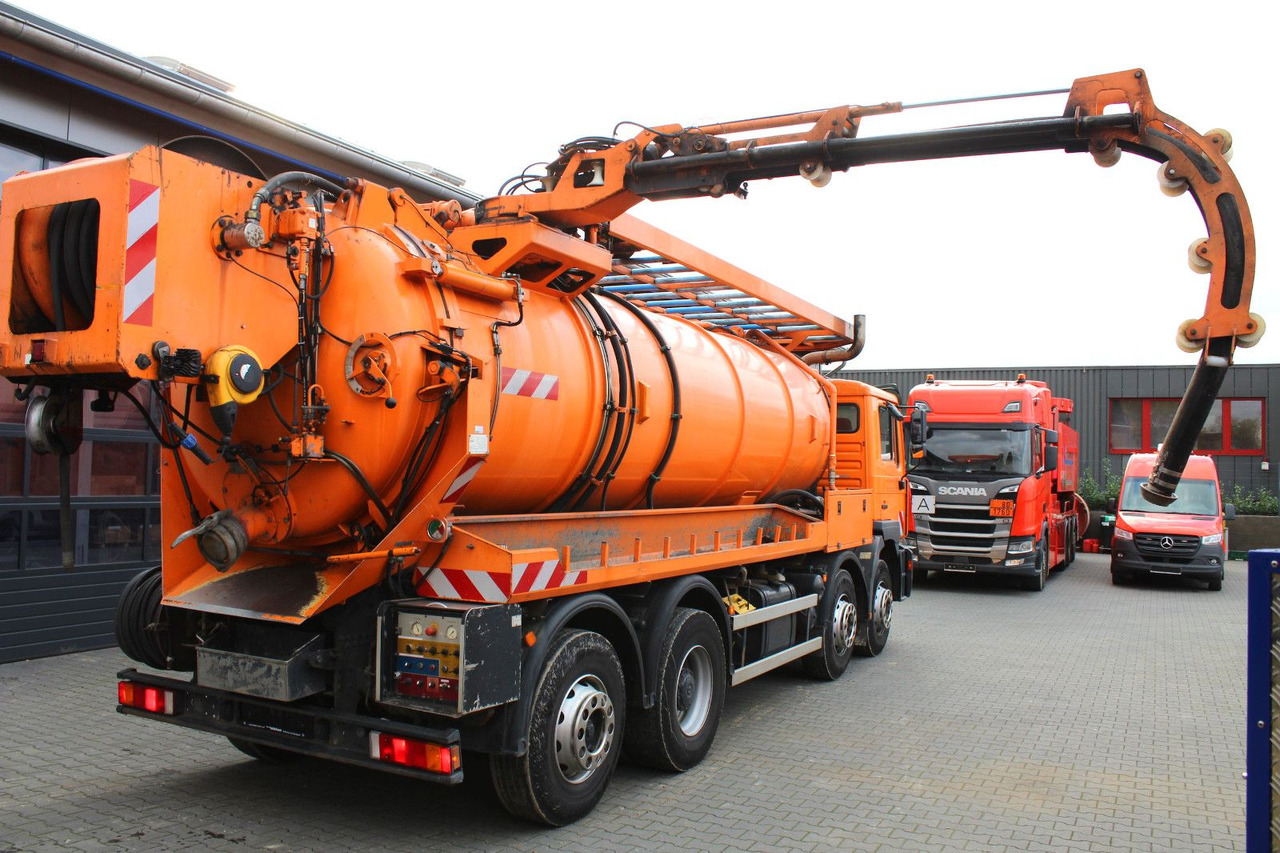 MAN FE 32.410 A 8x2 Assmann 17m³ Saug u.Druck INOX - Camion hydrocureur: photos 5 MAN FE 32.410 A 8x2 Assmann 17m³ Saug u.Druck INOX - Camion hydrocureur: photos 5