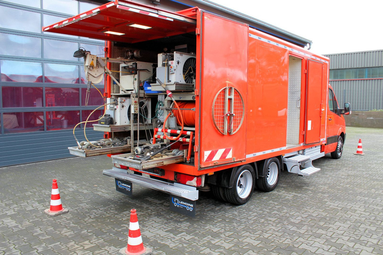 Mercedes-Benz Sprinter 719 V6 CDI 2m³HD-Spül+IBAK TV-Kanal 3D - Camion hydrocureur: photos 1 Mercedes-Benz Sprinter 719 V6 CDI 2m³HD-Spül+IBAK TV-Kanal 3D - Camion hydrocureur: photos 1