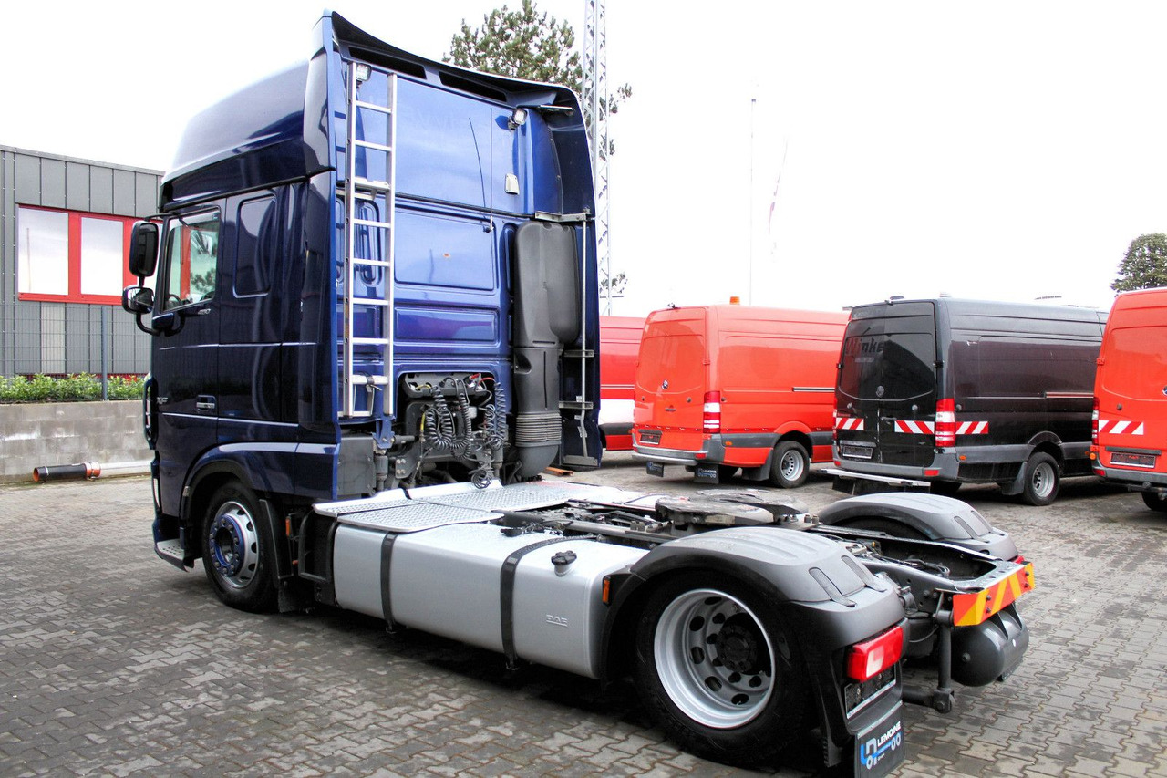 DAF XF 480 FT 4x2 SZM Lowliner  !!! TOP !!! - Tracteur routier: photos 4 DAF XF 480 FT 4x2 SZM Lowliner  !!! TOP !!! - Tracteur routier: photos 4