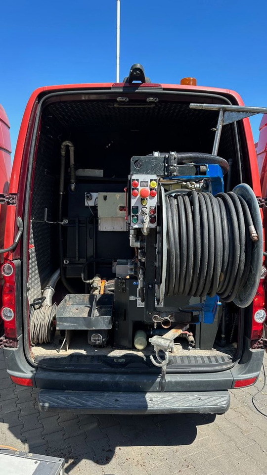 Camion hydrocureur Volkswagen Crafter 2.0 TDI KaRo 1m³ HD-Kanal-Spüler: photos 8 Camion hydrocureur Volkswagen Crafter 2.0 TDI KaRo 1m³ HD-Kanal-Spüler: photos 8