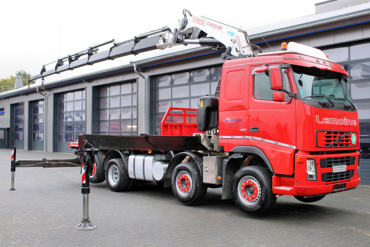 Volvo 480 8x2 Pritsche + FASSI F800XP Kran 6x - Camion plateau, Camion grue: photos 2 Volvo 480 8x2 Pritsche + FASSI F800XP Kran 6x - Camion plateau, Camion grue: photos 2