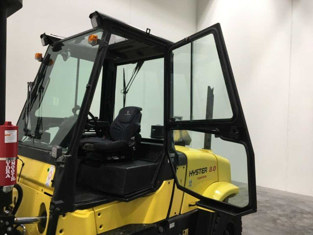 Hyster H8.0FT-6 - Chariot porte-conteneur: photos 2 Hyster H8.0FT-6 - Chariot porte-conteneur: photos 2
