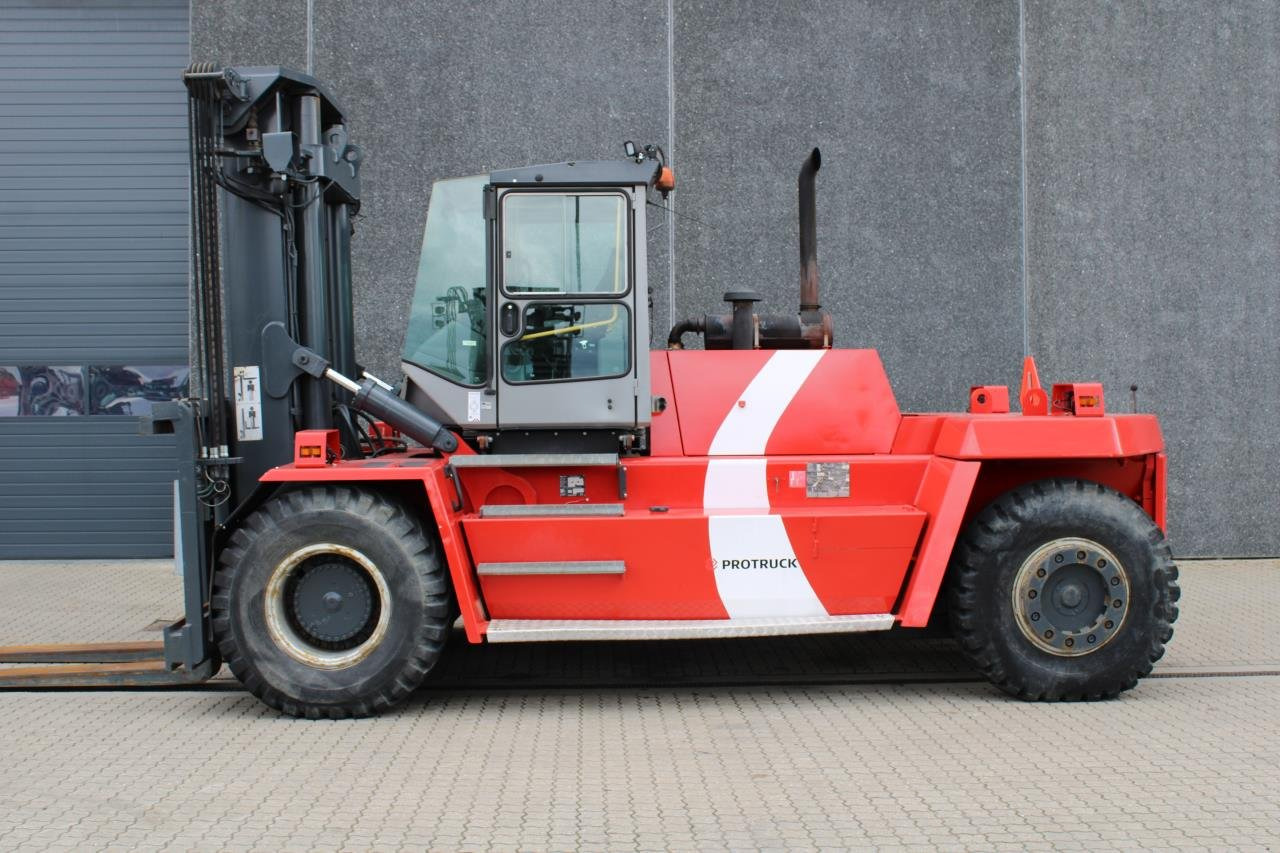 Kalmar DCD220-12LB - Chariot élévateur diesel: photos 1 Kalmar DCD220-12LB - Chariot élévateur diesel: photos 1