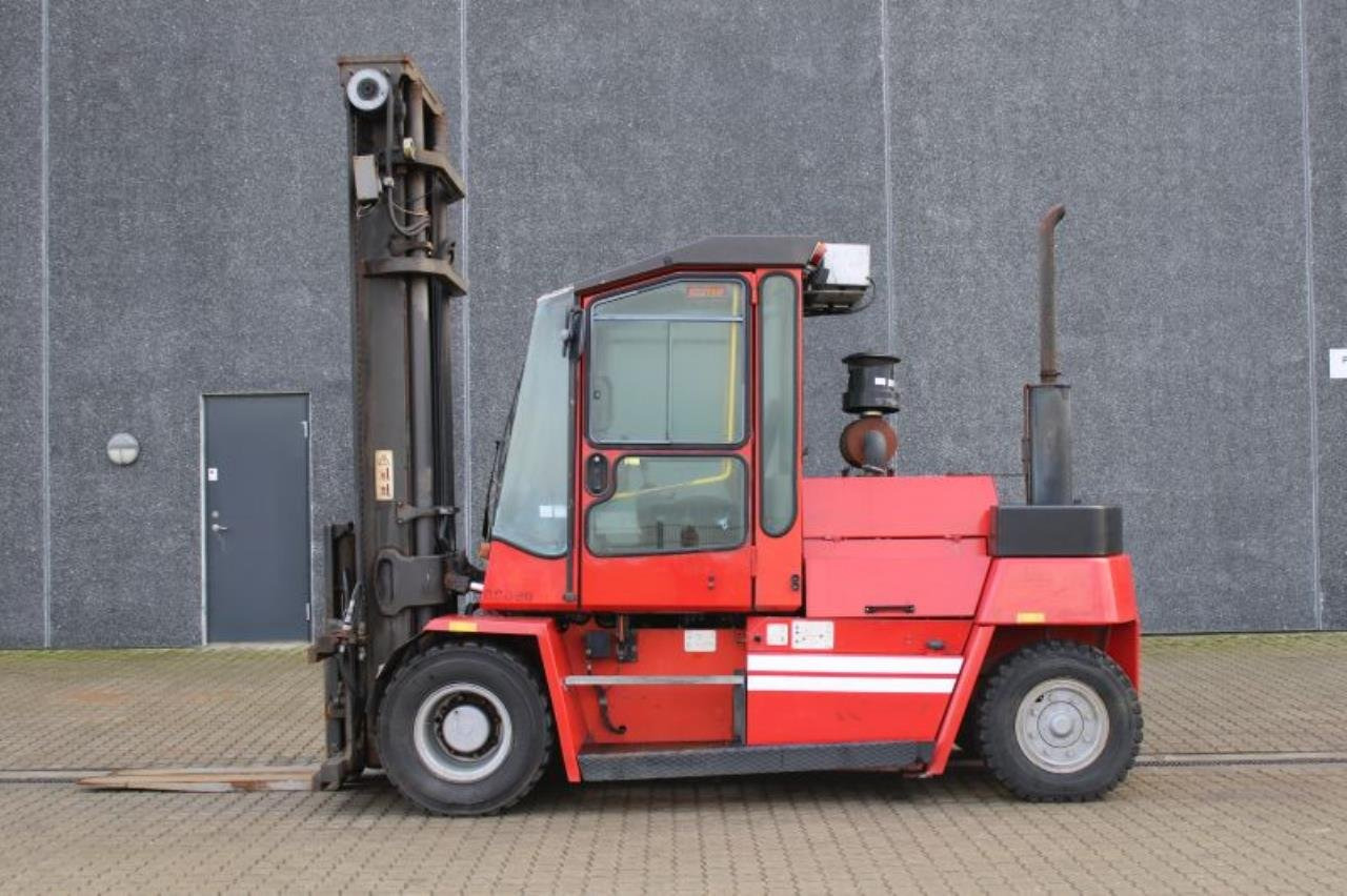 Kalmar DCD90-6L - Chariot élévateur diesel: photos 1 Kalmar DCD90-6L - Chariot élévateur diesel: photos 1