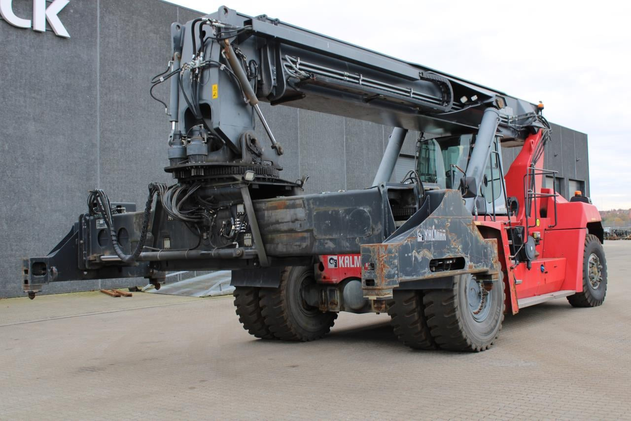 Kalmar DRG450-65S5 - Reach stacker: photos 2 Kalmar DRG450-65S5 - Reach stacker: photos 2