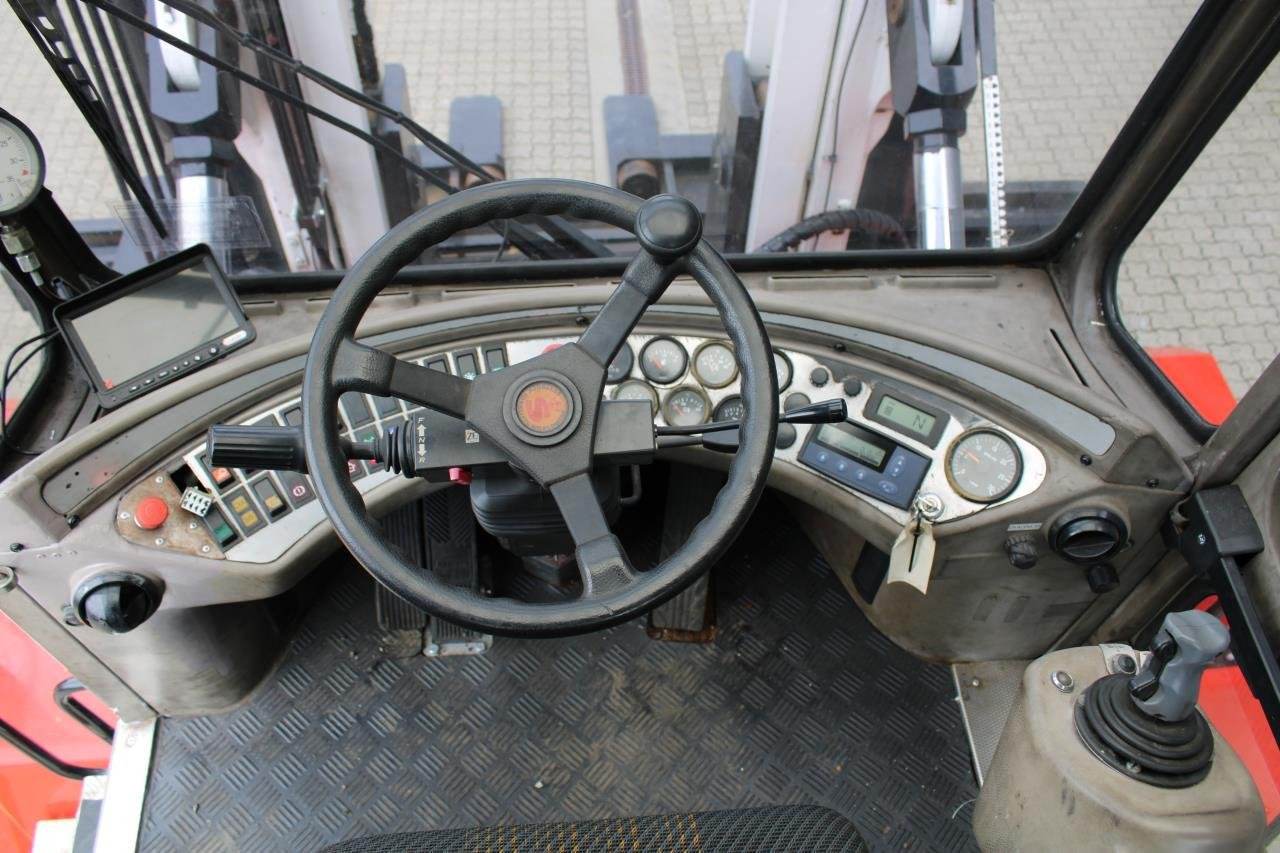 SveTruck 32120-50 - Chariot élévateur diesel: photos 4 SveTruck 32120-50 - Chariot élévateur diesel: photos 4