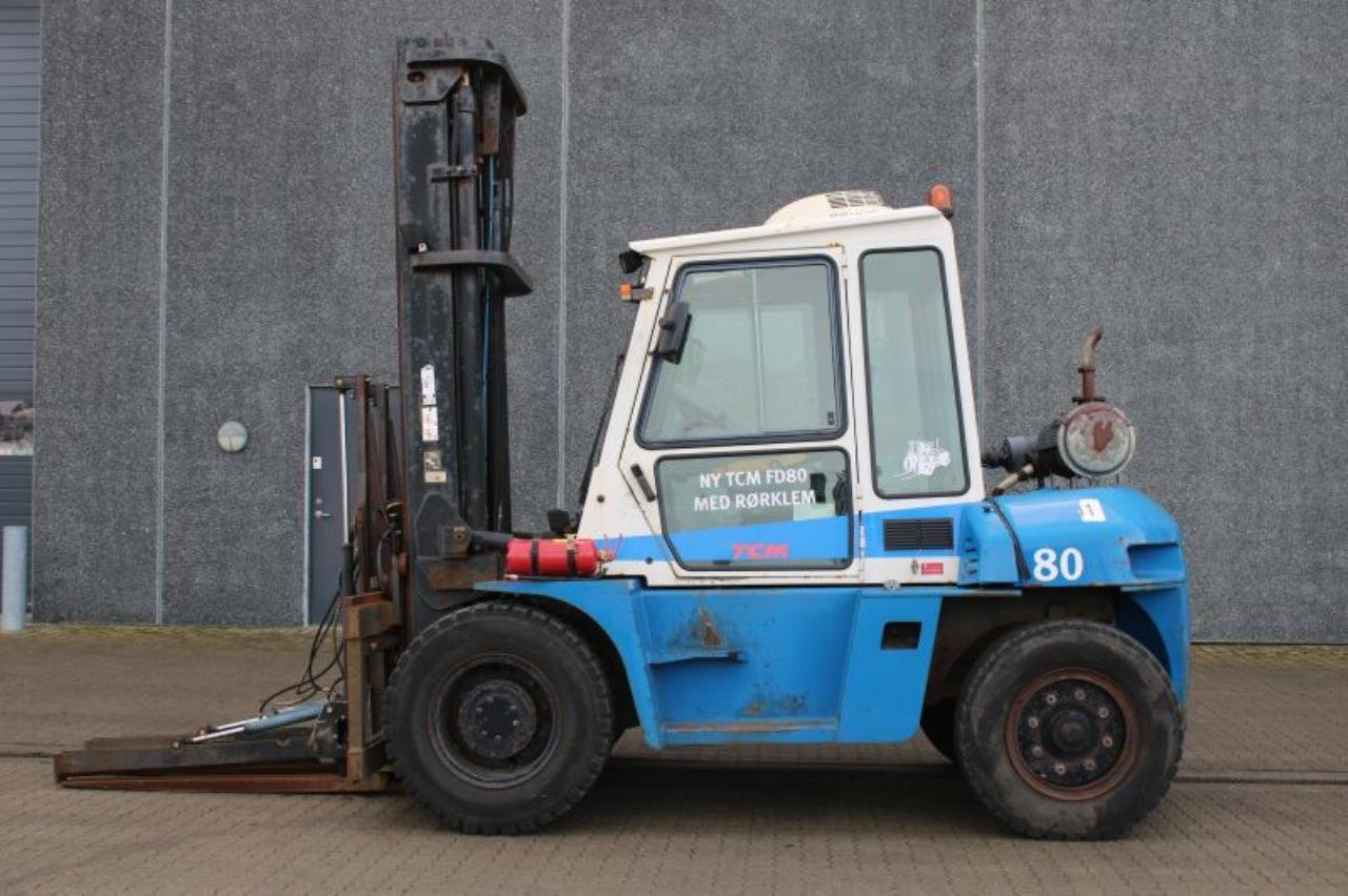 TCM FD80 - Chariot élévateur diesel: photos 1 TCM FD80 - Chariot élévateur diesel: photos 1