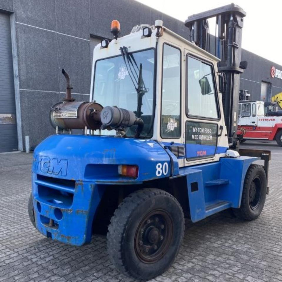 TCM FD80 - Chariot élévateur diesel: photos 3 TCM FD80 - Chariot élévateur diesel: photos 3