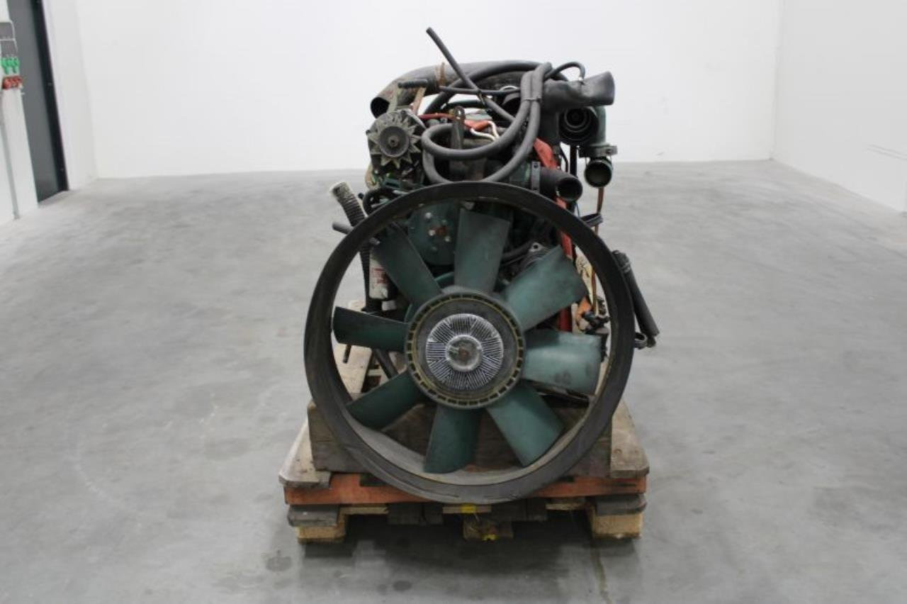 Volvo TAD 721 VE - Moteur: photos 3 Volvo TAD 721 VE - Moteur: photos 3