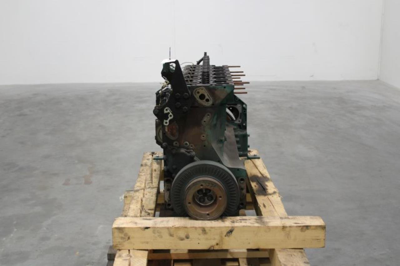 Volvo TAD 750 VE - Moteur: photos 3 Volvo TAD 750 VE - Moteur: photos 3