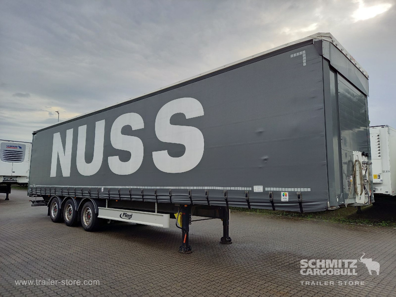 FLIEGL Auflieger Curtainsider Coil - Semi-remorque rideaux coulissants: photos 1 FLIEGL Auflieger Curtainsider Coil - Semi-remorque rideaux coulissants: photos 1