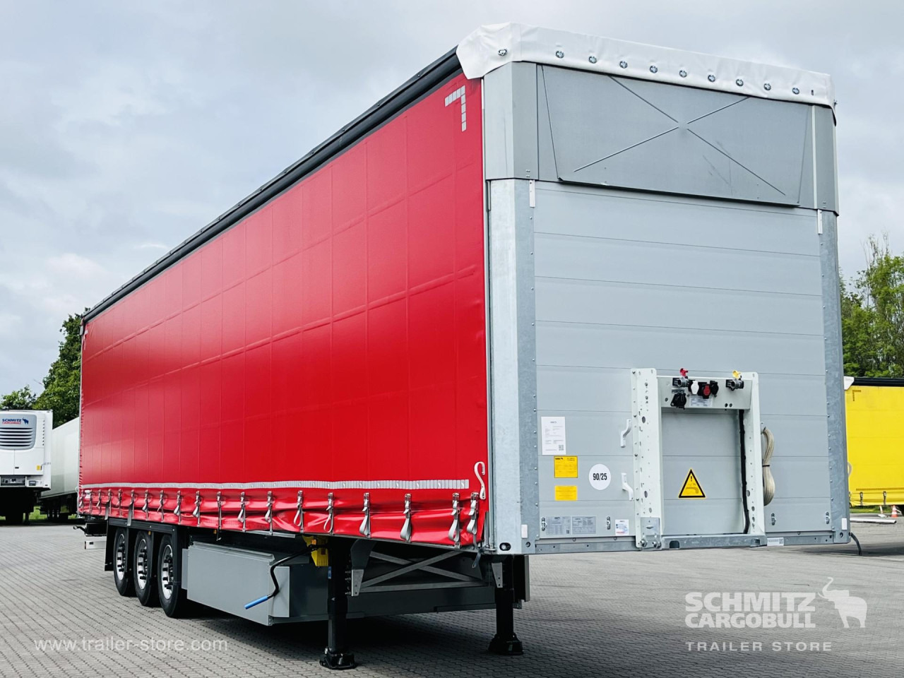 SCHMITZ Auflieger Curtainsider Mega - Semi-remorque rideaux coulissants: photos 1 SCHMITZ Auflieger Curtainsider Mega - Semi-remorque rideaux coulissants: photos 1