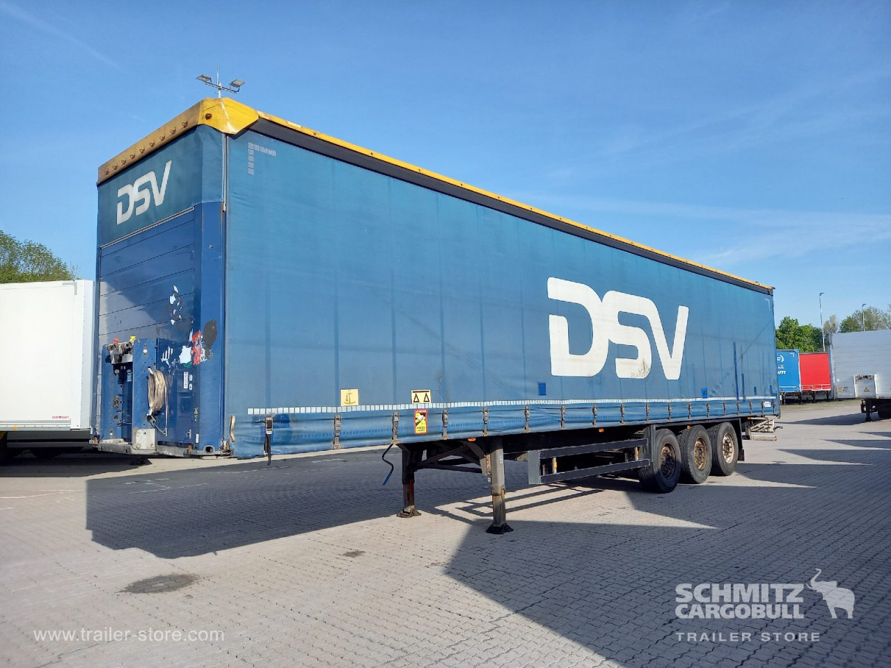 SCHMITZ Auflieger Curtainsider Standard - Semi-remorque rideaux coulissants: photos 1 SCHMITZ Auflieger Curtainsider Standard - Semi-remorque rideaux coulissants: photos 1