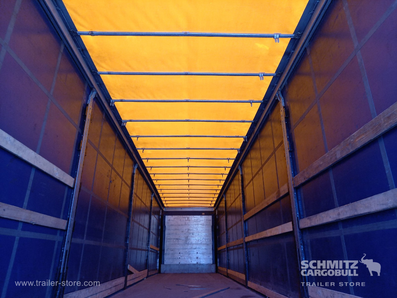 SCHMITZ Auflieger Curtainsider Standard - Semi-remorque rideaux coulissants: photos 5 SCHMITZ Auflieger Curtainsider Standard - Semi-remorque rideaux coulissants: photos 5