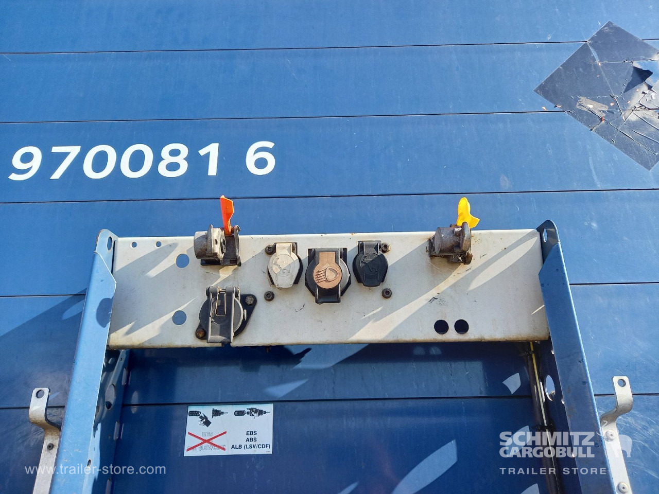 SCHMITZ Auflieger Curtainsider Standard - Semi-remorque rideaux coulissants: photos 3 SCHMITZ Auflieger Curtainsider Standard - Semi-remorque rideaux coulissants: photos 3
