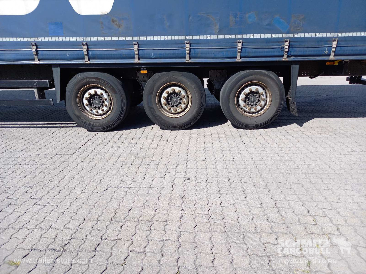SCHMITZ Auflieger Curtainsider Standard - Semi-remorque rideaux coulissants: photos 2 SCHMITZ Auflieger Curtainsider Standard - Semi-remorque rideaux coulissants: photos 2