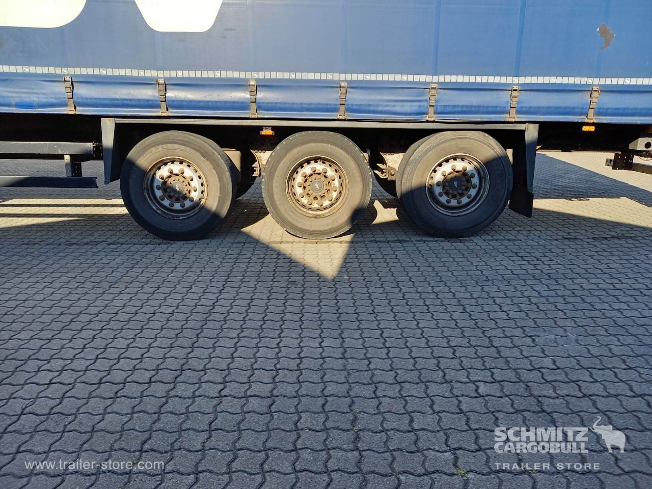 SCHMITZ Auflieger Curtainsider Standard - Semi-remorque rideaux coulissants: photos 3 SCHMITZ Auflieger Curtainsider Standard - Semi-remorque rideaux coulissants: photos 3