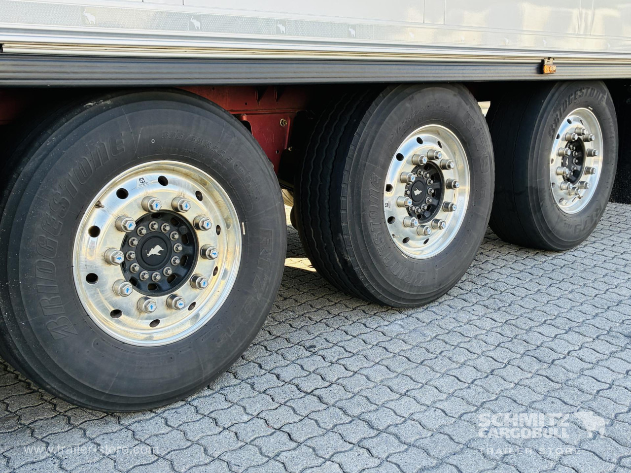 Semi-remorque isothermique SCHMITZ Auflieger Tiefkühler Multitemp: photos 15