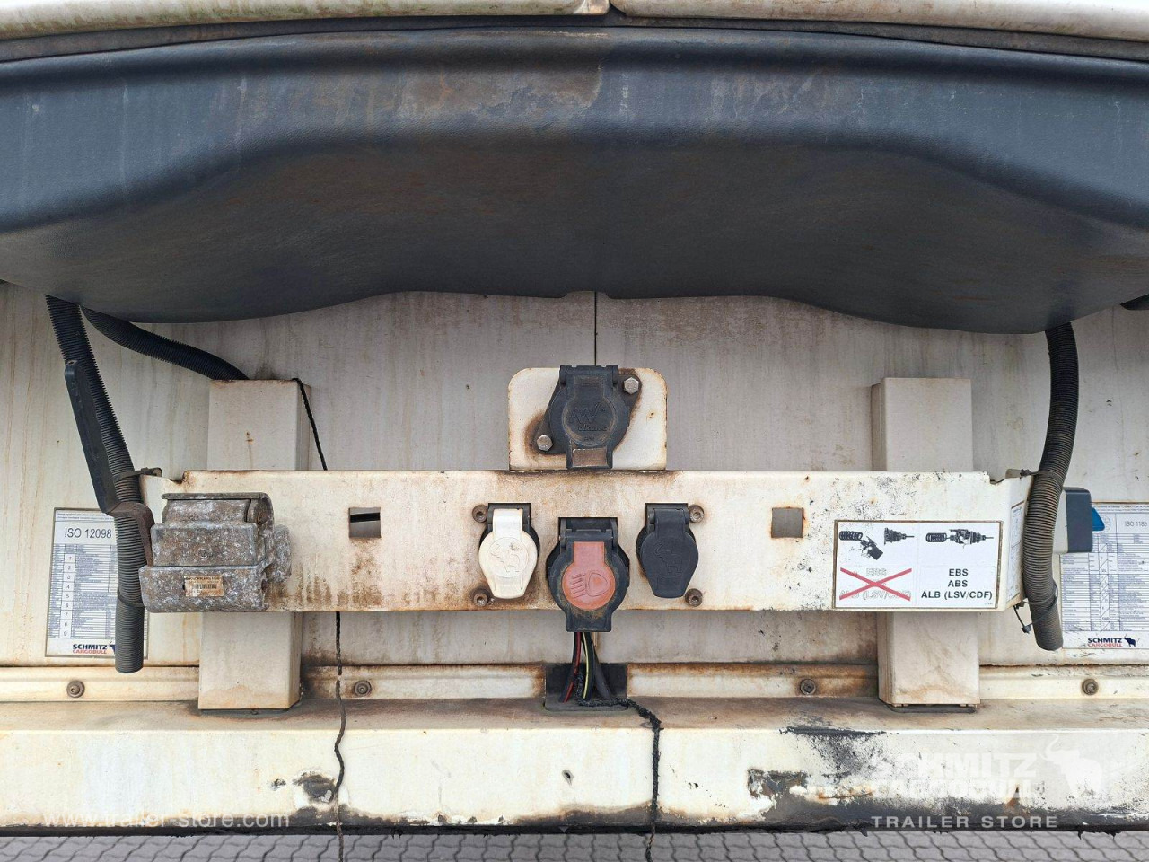 SCHMITZ Auflieger Tiefkühler Standard Double deck - Semi-remorque isothermique: photos 5 SCHMITZ Auflieger Tiefkühler Standard Double deck - Semi-remorque isothermique: photos 5