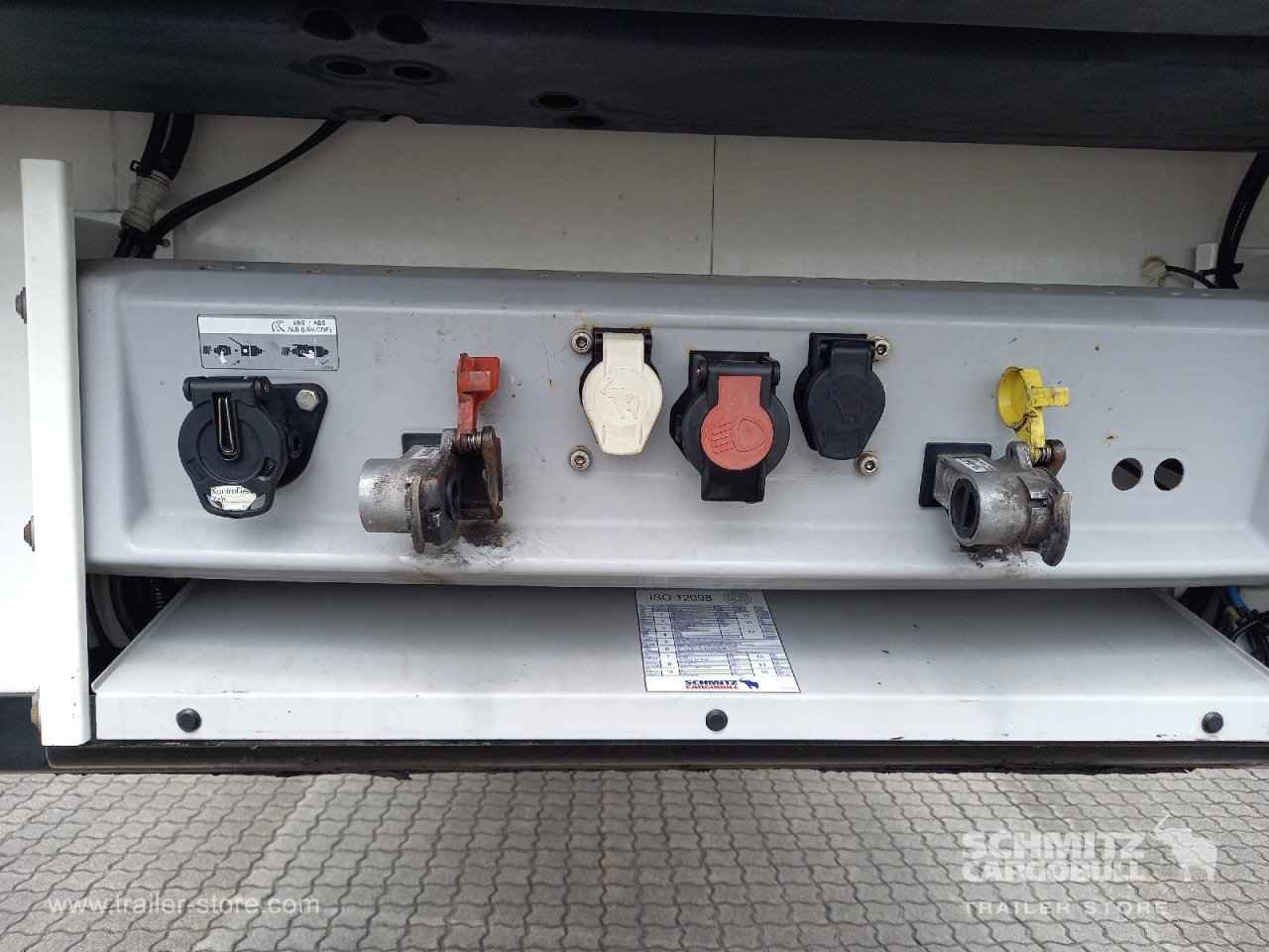 SCHMITZ Auflieger Tiefkühler Standard Double deck - Semi-remorque isothermique: photos 5 SCHMITZ Auflieger Tiefkühler Standard Double deck - Semi-remorque isothermique: photos 5