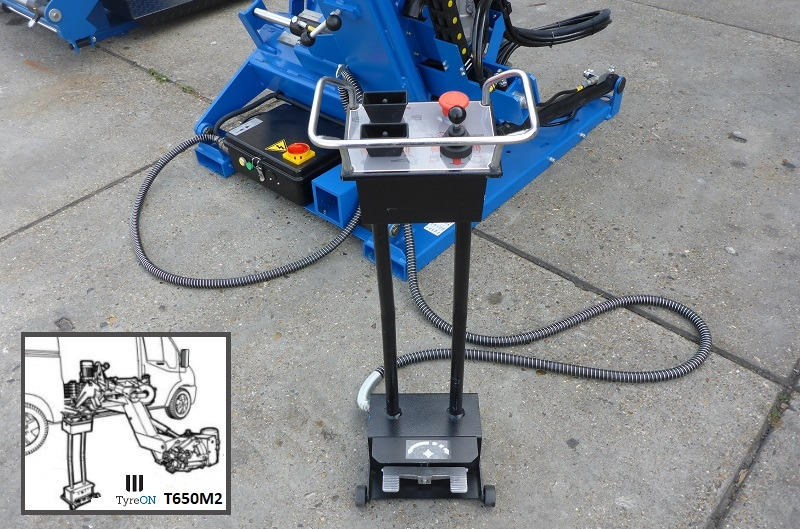 T650M2 13-26 Inch mobile truck tyre changer for use on the side or rear of a vehicle - Équipement de garage: photos 3 T650M2 13-26 Inch mobile truck tyre changer for use on the side or rear of a vehicle - Équipement de garage: photos 3