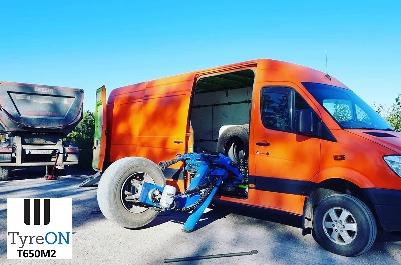 T650M2 13-26 Inch mobile truck tyre changer for use on the side or rear of a vehicle - Équipement de garage: photos 1 T650M2 13-26 Inch mobile truck tyre changer for use on the side or rear of a vehicle - Équipement de garage: photos 1