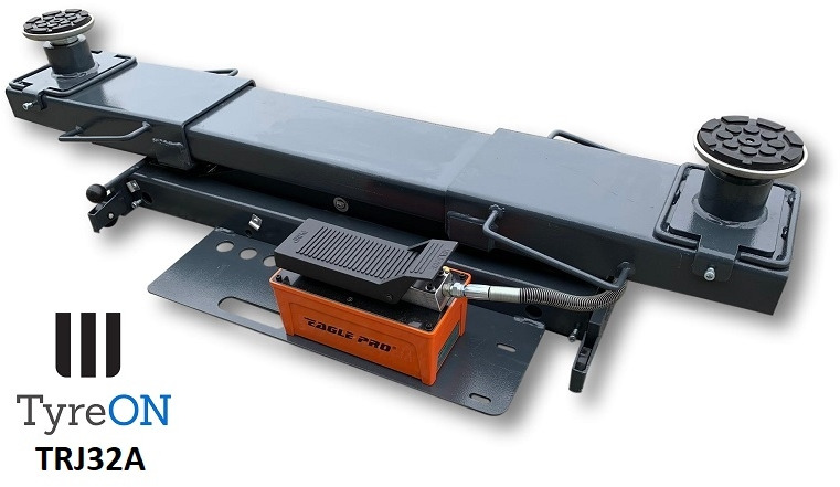TRJ32A air hydraulic rolling jack 3.2T- Height adjustable adapters - Équipement de garage: photos 1 TRJ32A air hydraulic rolling jack 3.2T- Height adjustable adapters - Équipement de garage: photos 1