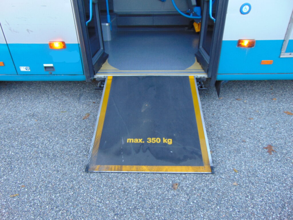 Bus urbain N.2 MERCEDES BENZ CITARO O530 – Anno 2012: photos 10