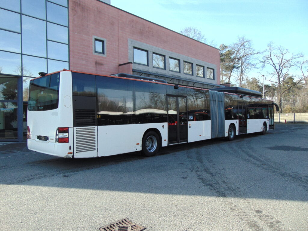 N.3 MAN LION’S CITY GL CNG – Anno 2014 en leasing occasion N.3 MAN LION’S CITY GL CNG – Anno 2014: photos 7