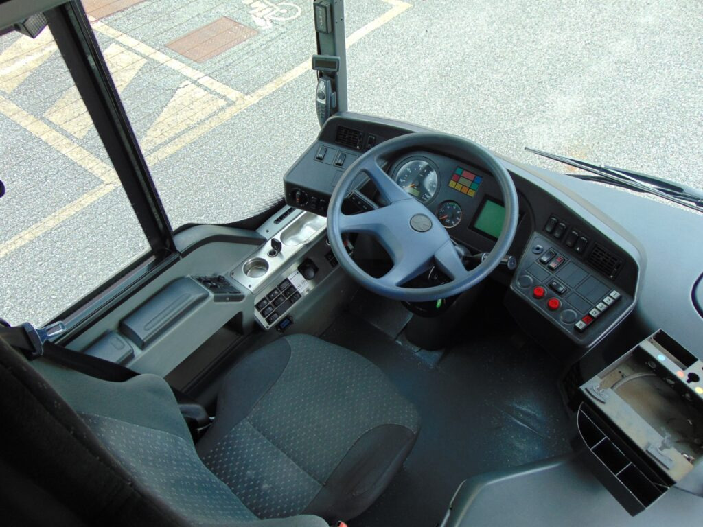 Photo d'intérieur 1: N.3 SETRA S 415 NF – Anno 2008 en leasing occasion N.3 SETRA S 415 NF – Anno 2008 Photo d'intérieur 1: N.3 SETRA S 415 NF – Anno 2008 en leasing occasion N.3 SETRA S 415 NF – Anno 2008