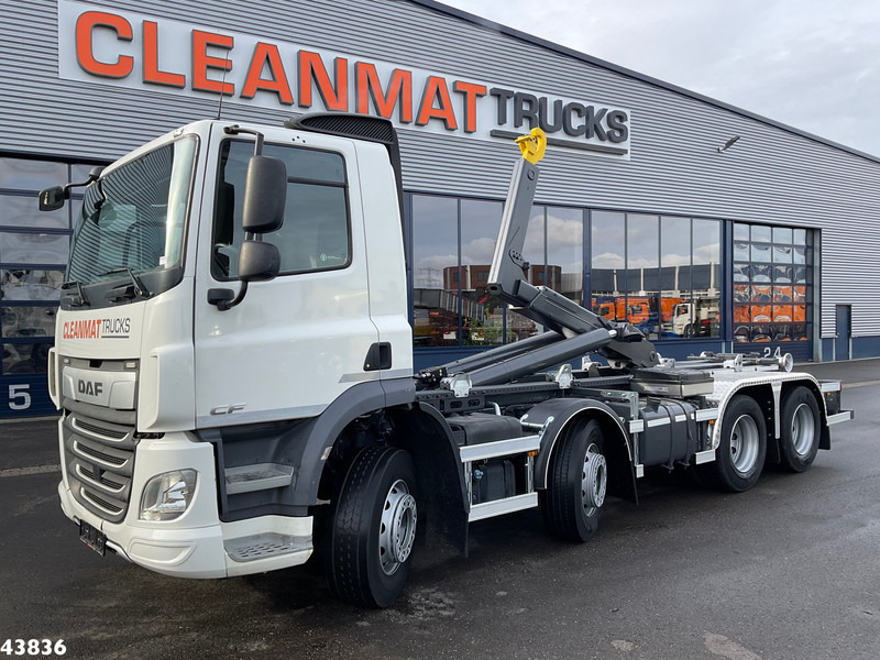 DAF FAC CF 370 8x2 NIEUWE Hyvalift 26 Ton haakarmsysteem!! Just 177.485 km! - Camion ampliroll: photos 1 DAF FAC CF 370 8x2 NIEUWE Hyvalift 26 Ton haakarmsysteem!! Just 177.485 km! - Camion ampliroll: photos 1