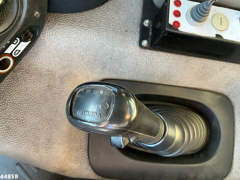 Camion multibenne DAF FAN 85 CF 360 Manual VDL 18 Ton portaalarmsysteem: photos 11 Camion multibenne DAF FAN 85 CF 360 Manual VDL 18 Ton portaalarmsysteem: photos 11