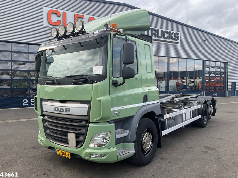 DAF FAR CF 370 Euro 6 VDL 21 Ton haakarmsysteem - Camion ampliroll: photos 2 DAF FAR CF 370 Euro 6 VDL 21 Ton haakarmsysteem - Camion ampliroll: photos 2