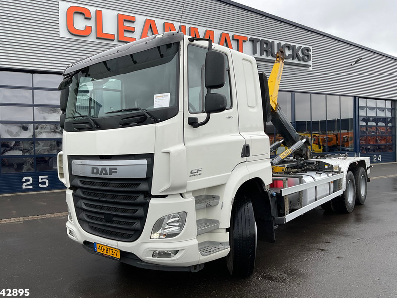 DAF FAS CF 460 Euro 6 Palfinger haakarmsysteem - Camion ampliroll: photos 1 DAF FAS CF 460 Euro 6 Palfinger haakarmsysteem - Camion ampliroll: photos 1