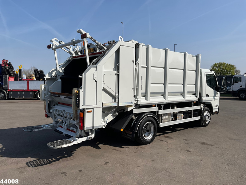 FUSO Canter 9C18 Geesink 7m³ - Benne à ordures ménagères: photos 5 FUSO Canter 9C18 Geesink 7m³ - Benne à ordures ménagères: photos 5