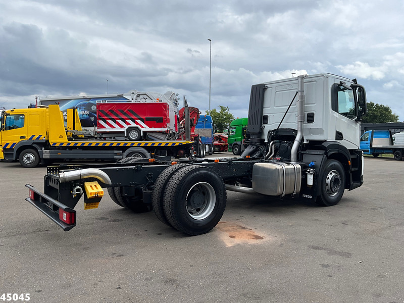 Iveco Stralis AD200X36 Huisvuilwagen Chassis NEW & UNUSED! - Châssis cabine: photos 4 Iveco Stralis AD200X36 Huisvuilwagen Chassis NEW & UNUSED! - Châssis cabine: photos 4