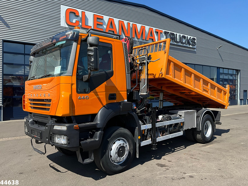 Iveco Trakker AD 190T44W 4x4 HMF 9 Tonmeter laadkraan Just 292.249 km! - Camion benne, Camion grue: photos 3 Iveco Trakker AD 190T44W 4x4 HMF 9 Tonmeter laadkraan Just 292.249 km! - Camion benne, Camion grue: photos 3